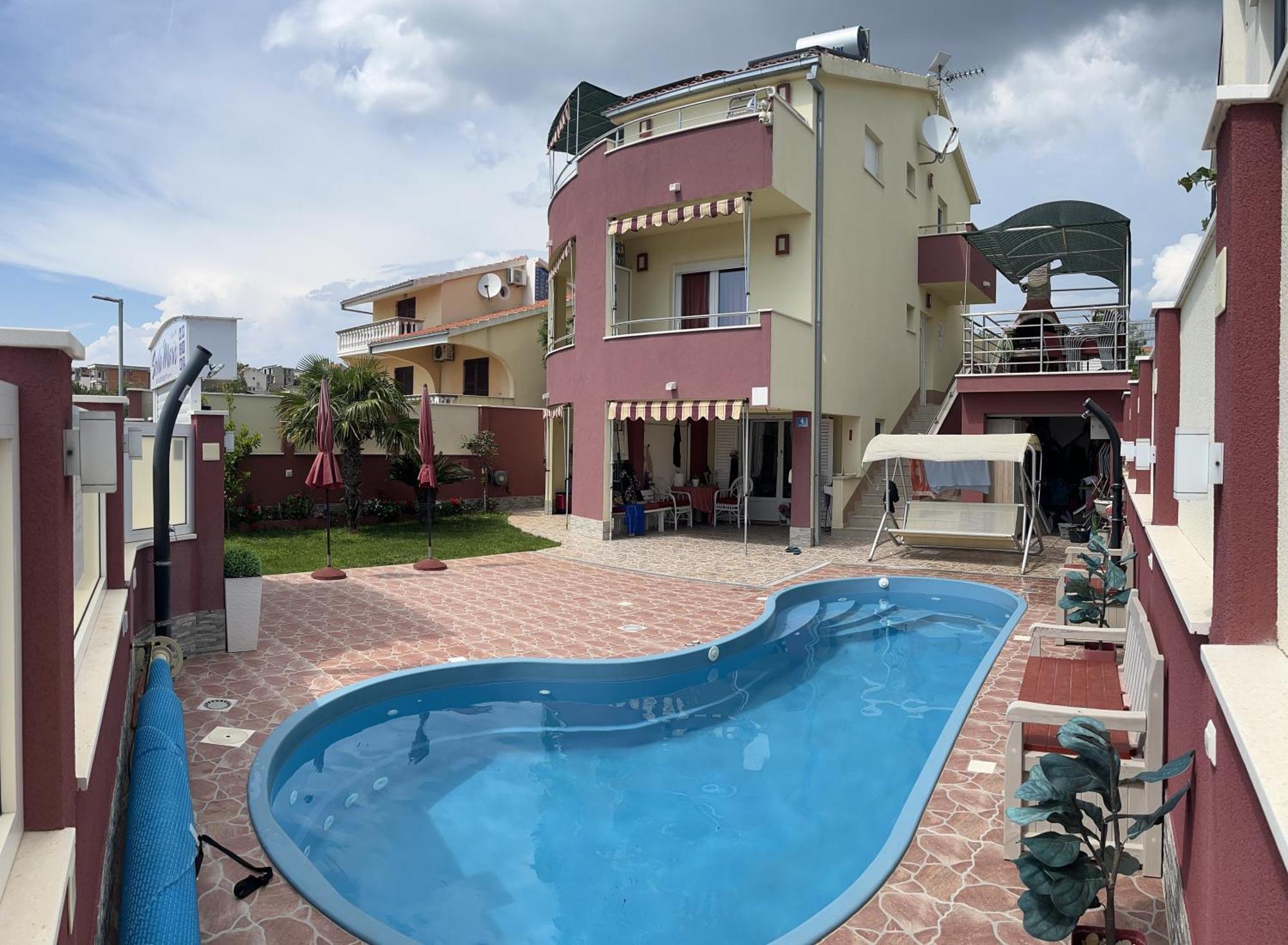 Apartments Villa Stella Maris โรกอซนิซา ภายนอก รูปภาพ
