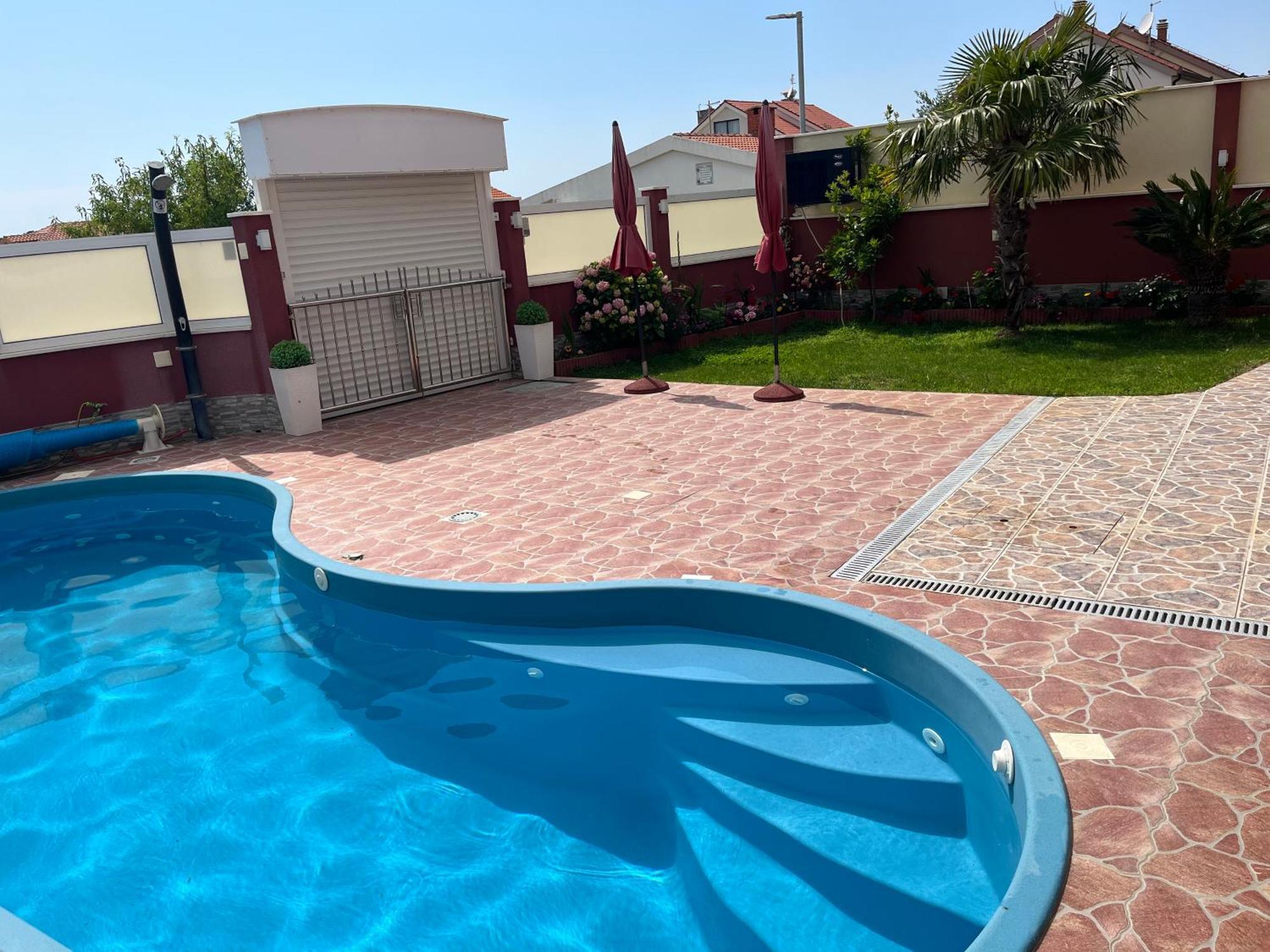 Apartments Villa Stella Maris โรกอซนิซา ภายนอก รูปภาพ