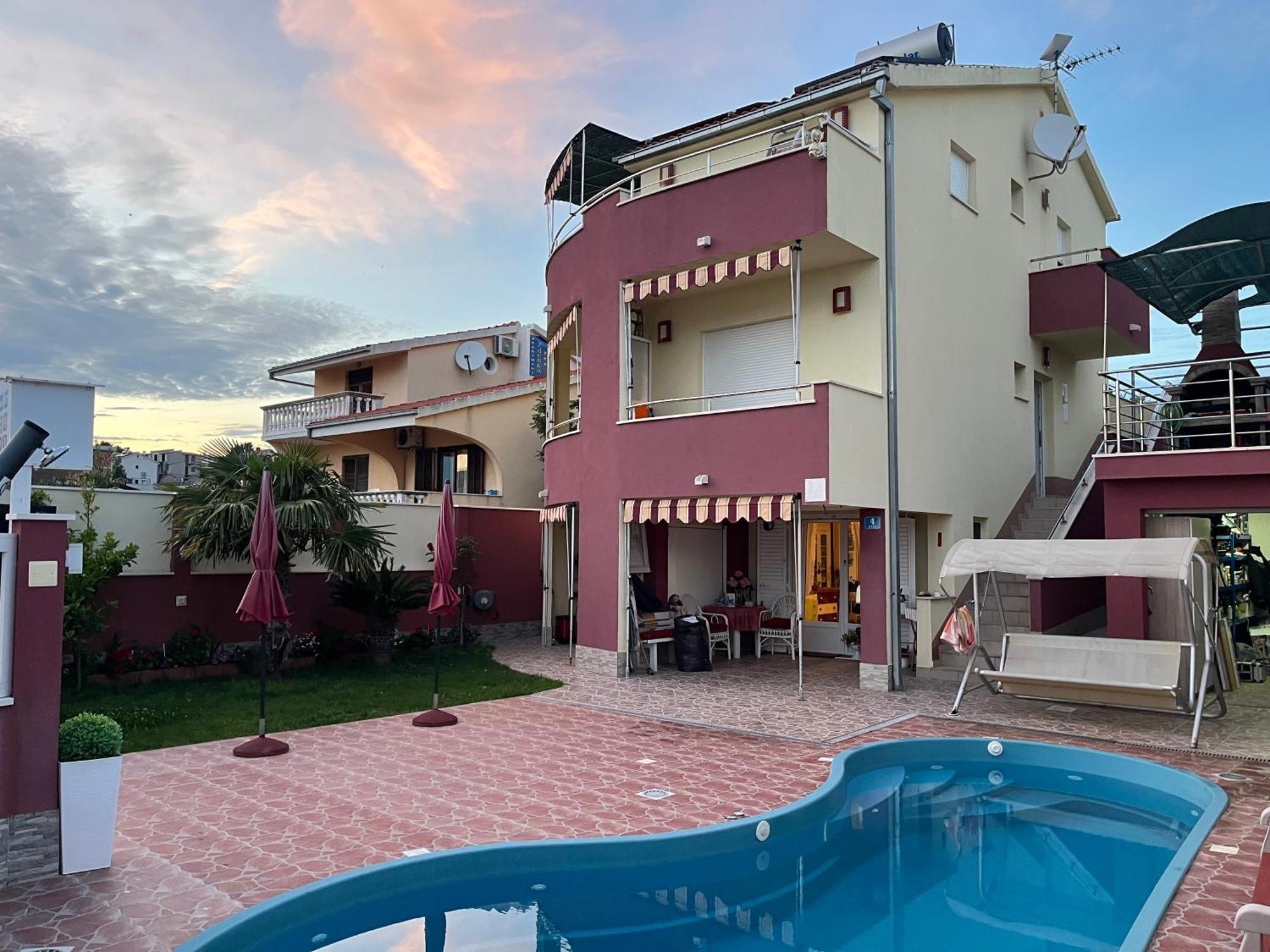 Apartments Villa Stella Maris โรกอซนิซา ภายนอก รูปภาพ