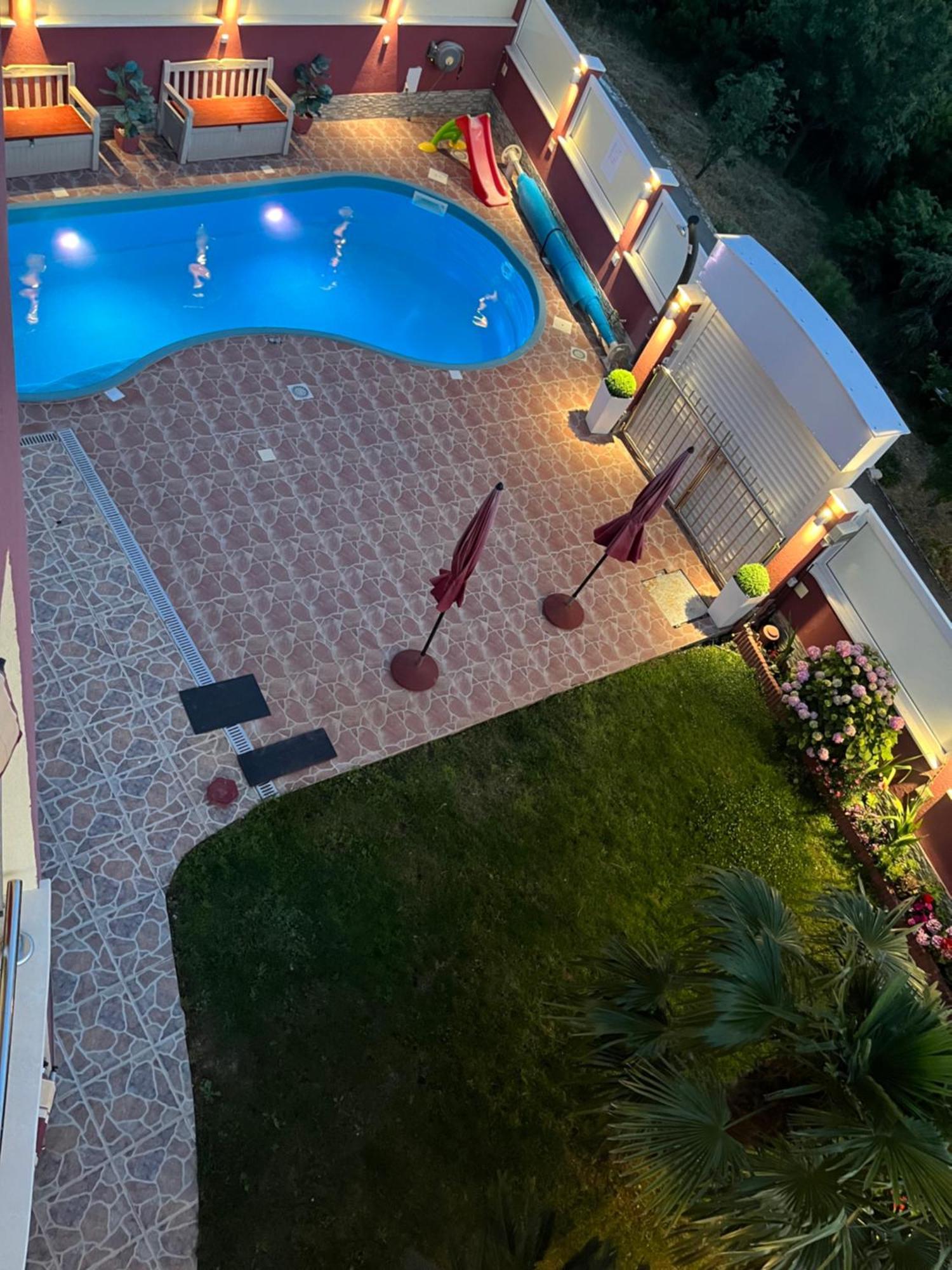 Apartments Villa Stella Maris โรกอซนิซา ภายนอก รูปภาพ